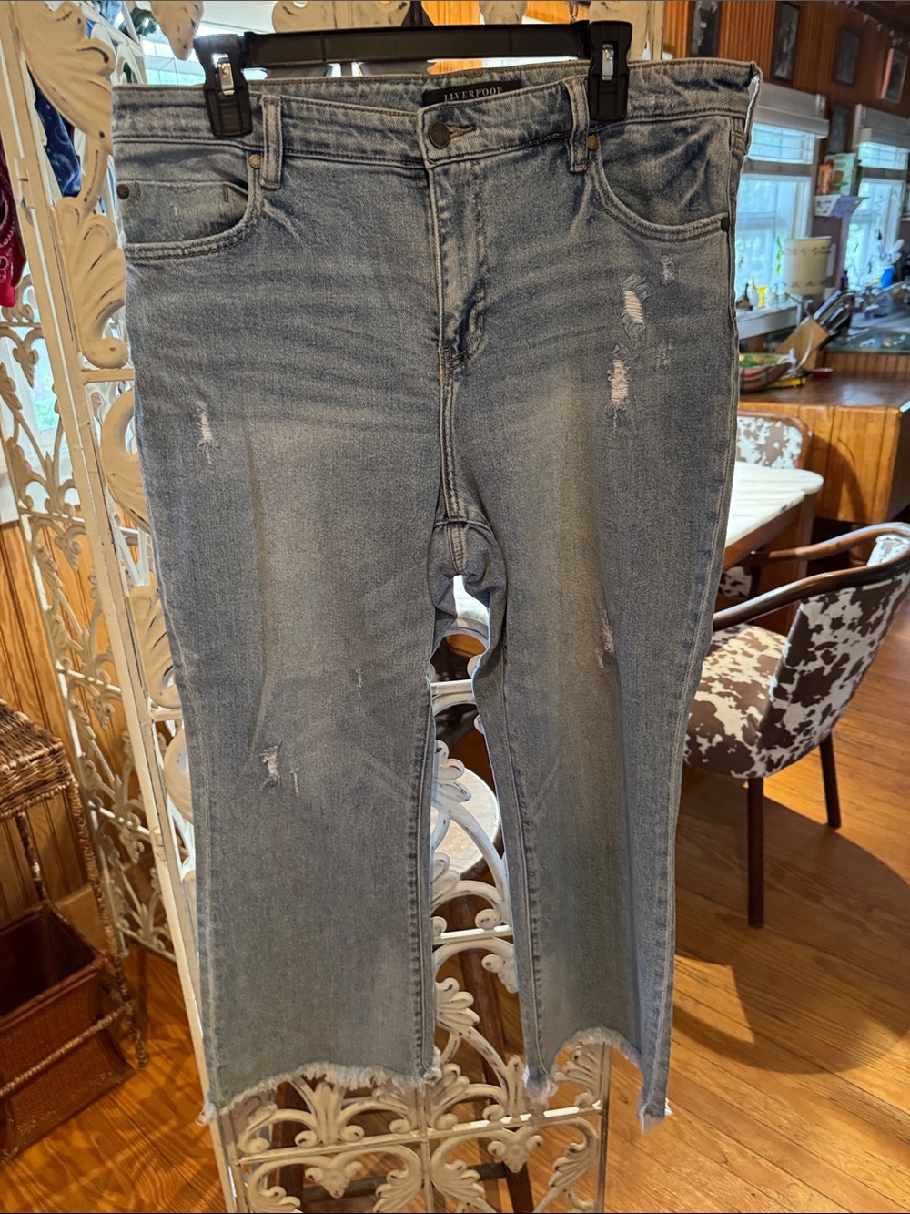 Liverpool Women’s Distressed Light Blue Jeans